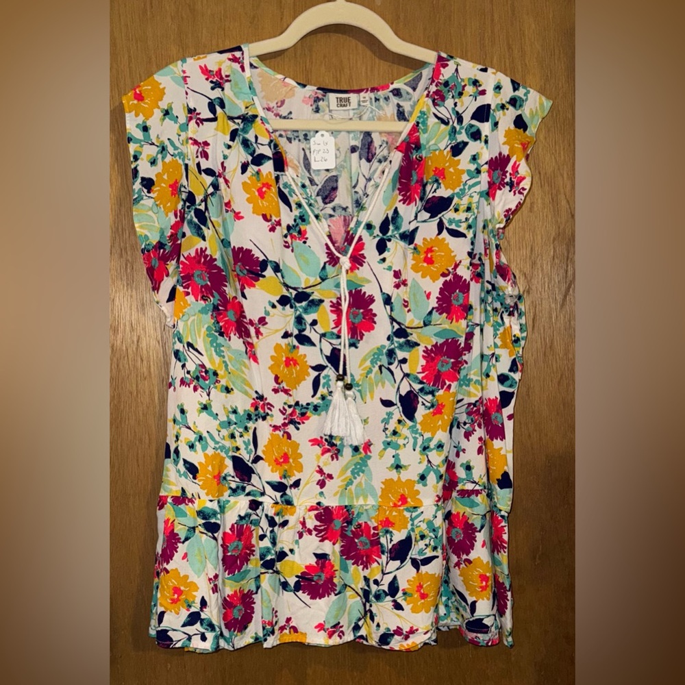 True Craft Multicolor Floral with Tassel Ties, Size 1X